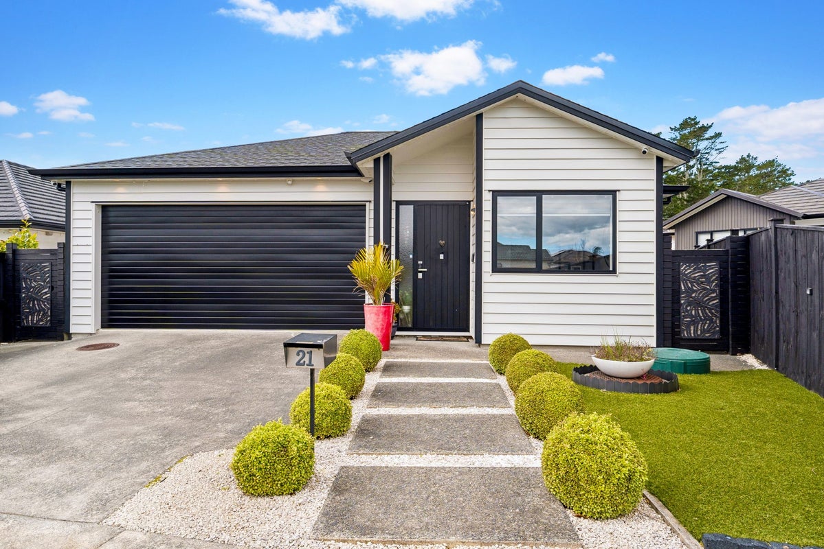 21 Vinistra Road, Kumeu - Carousel 1