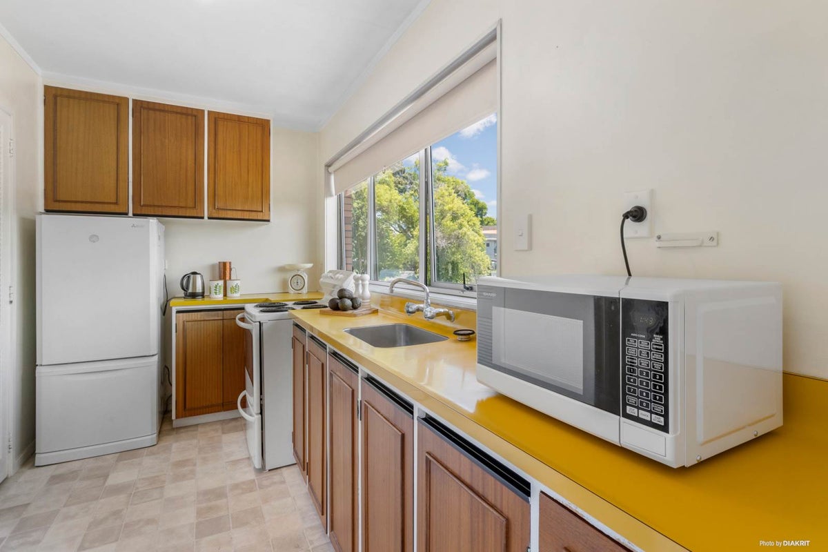 1/12 Houghton Street, Meadowbank, Auckland - Carousel 2