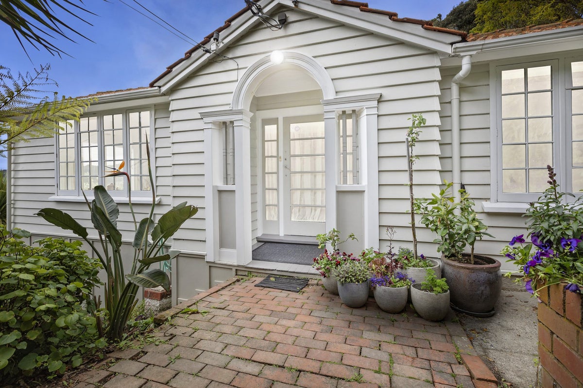 116A Maida Vale Road, Roseneath, Wellington - Carousel 1
