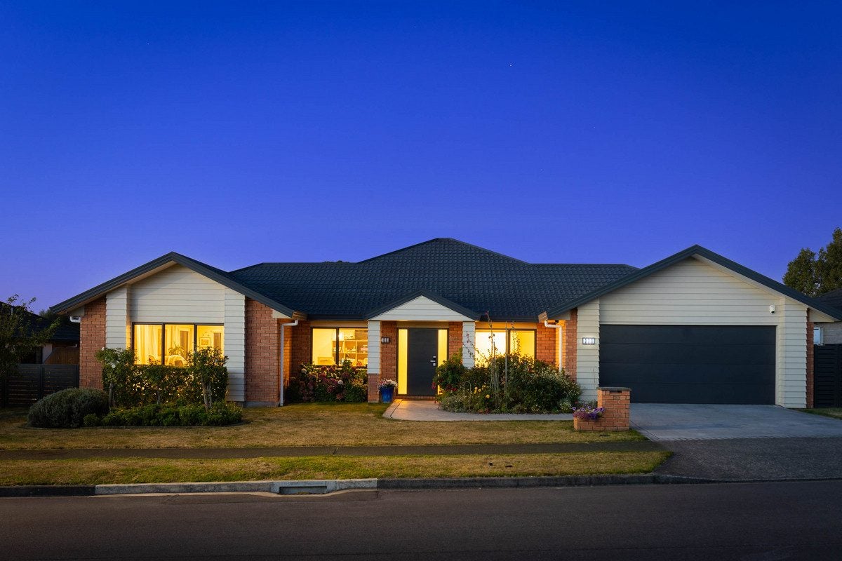 23 Harry Shaw Way, Raumati South, Paraparaumu - Carousel 1