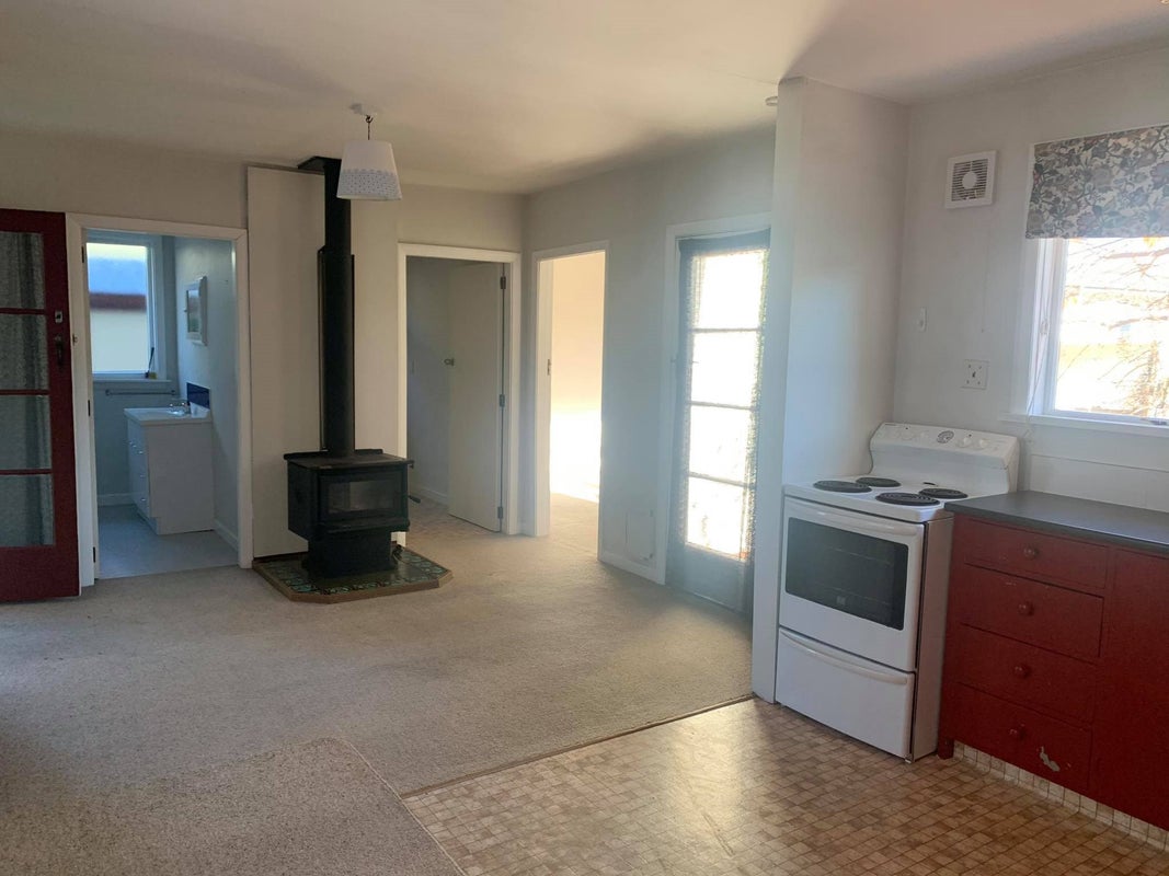 25A Cornwall Street, St Albans, Christchurch - Carousel 2