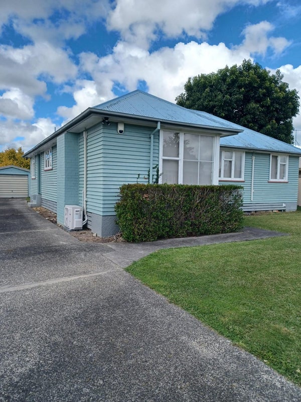 4 Vardon Road, St Andrews, Hamilton - Carousel 2