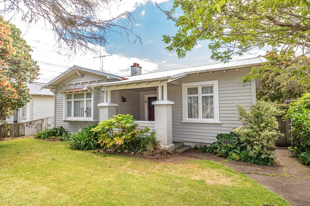 66 Alma Road, Gonville, Whanganui - Carousel 1