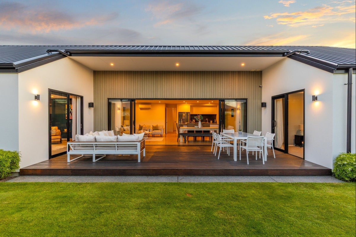 18 Karere Avenue, Marshland, Christchurch - Carousel 1