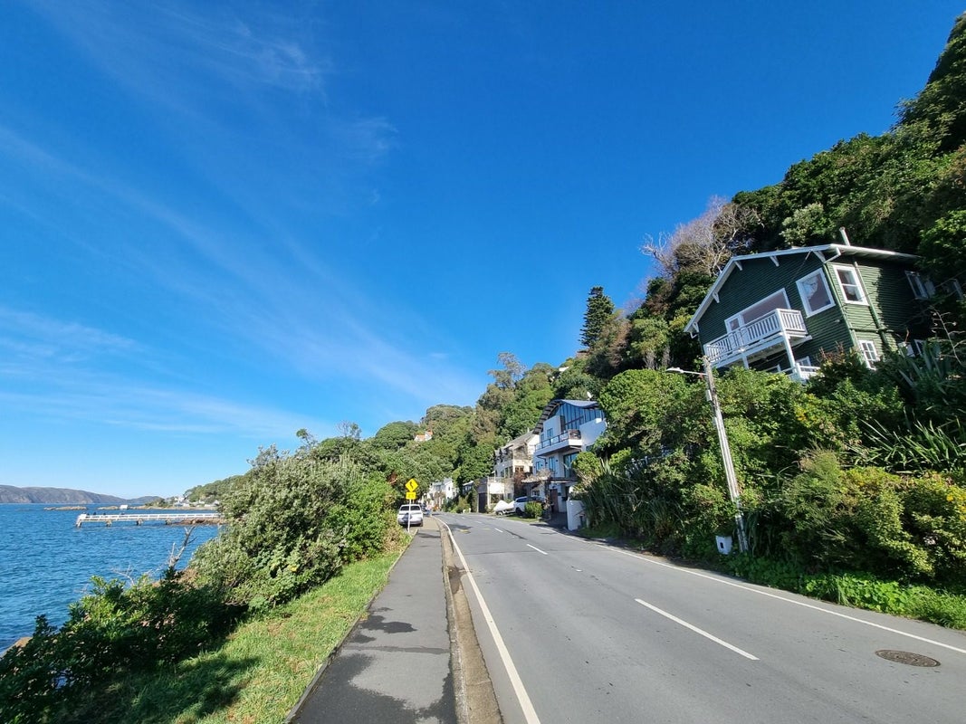425 Karaka Bay Road, Karaka Bays, Wellington - Carousel 22