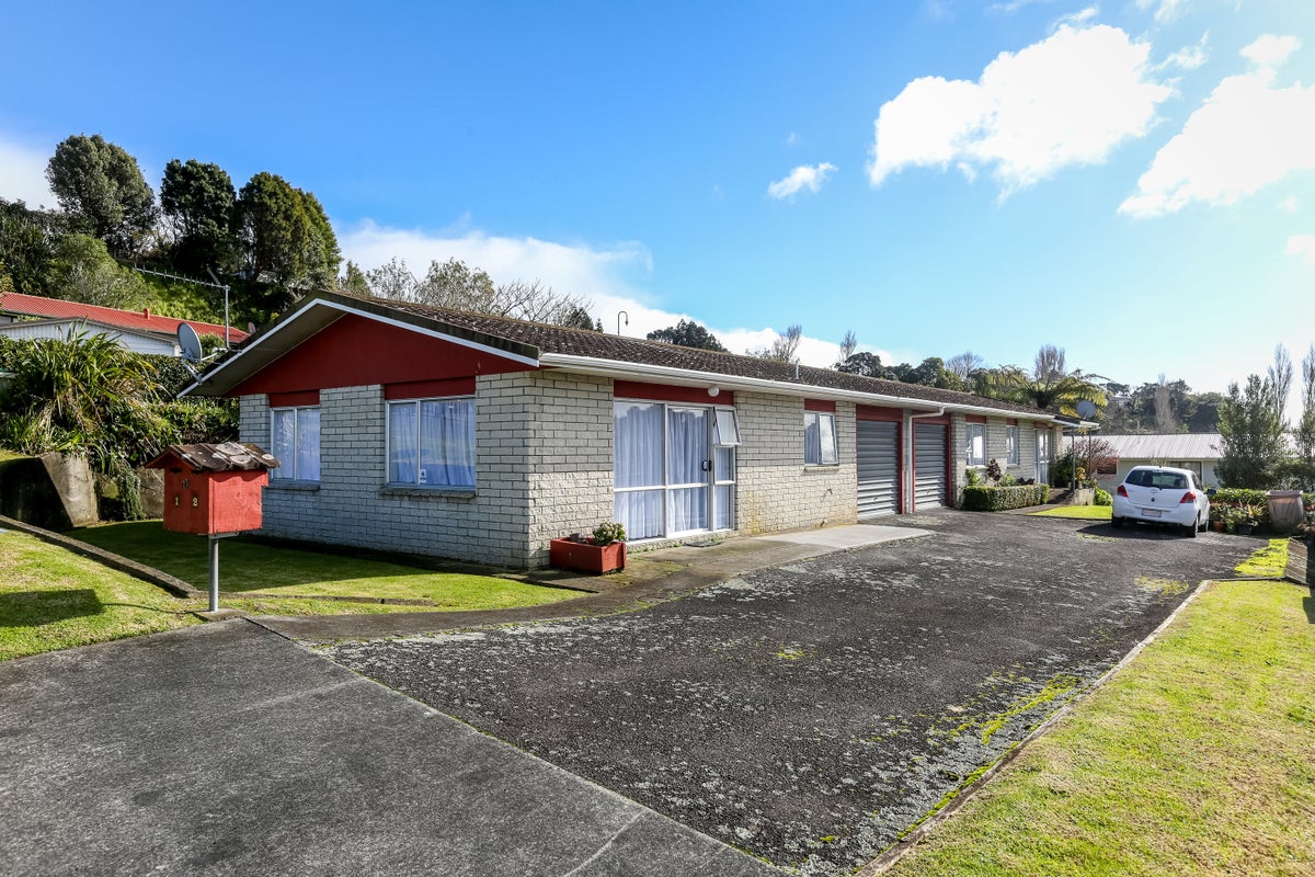 78 Cumberland Street, Welbourn, New Plymouth - Carousel 1