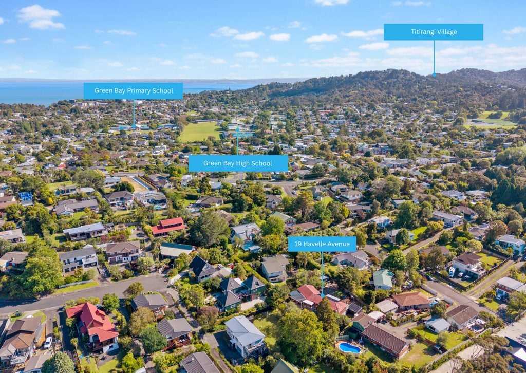 19 Havelle Avenue, Titirangi, Auckland - Carousel 14