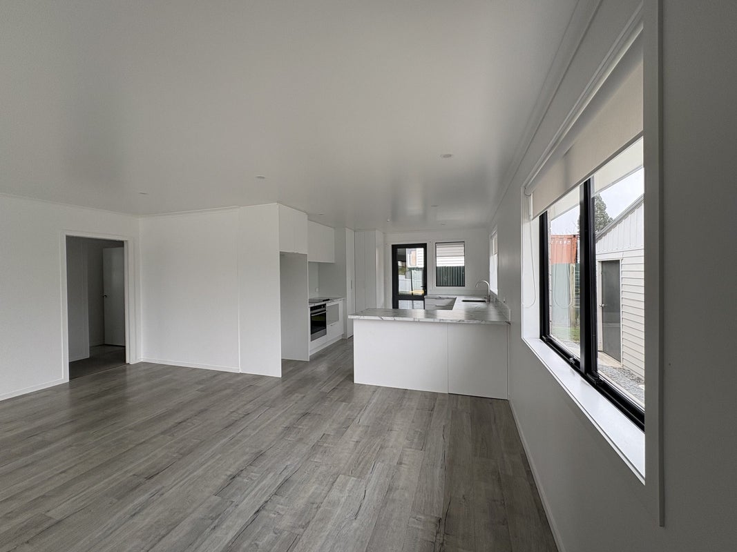 1 Lennie Lane, Kihikihi, Te Awamutu - Carousel 2