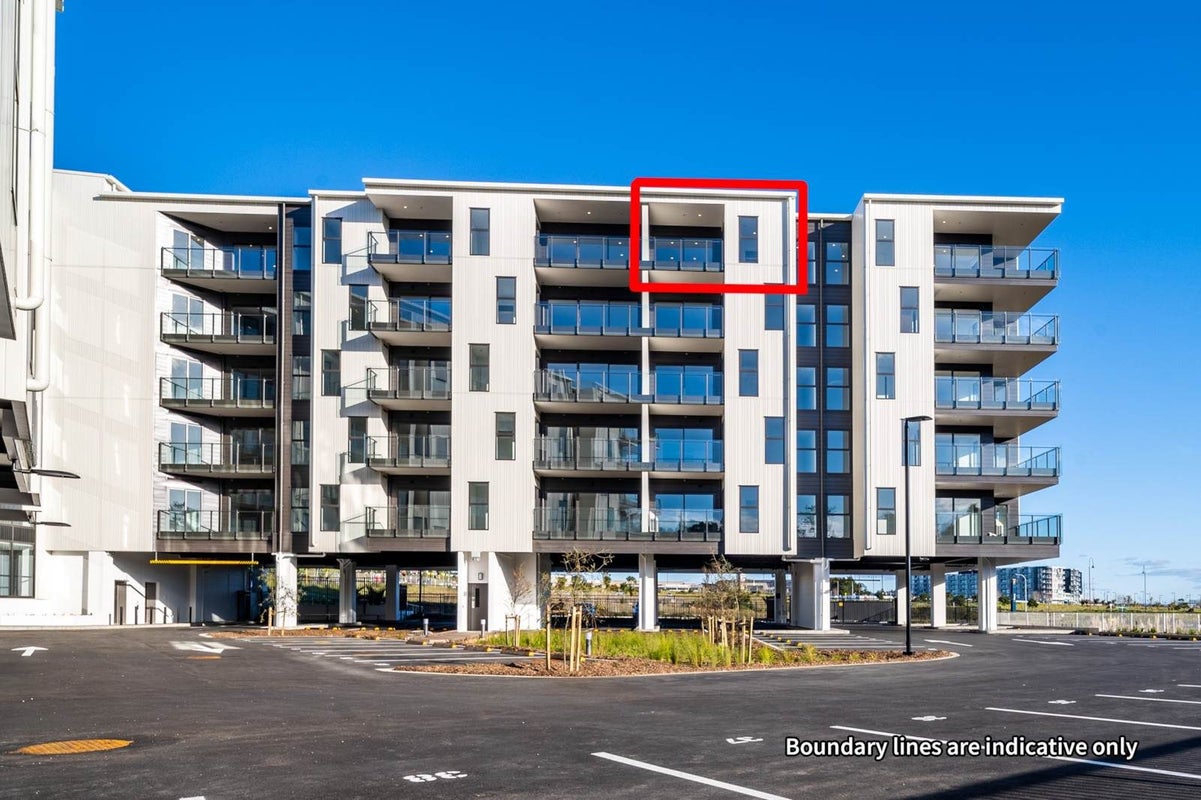 508/3 Kaipiho Lane, Albany, Auckland - Carousel 1