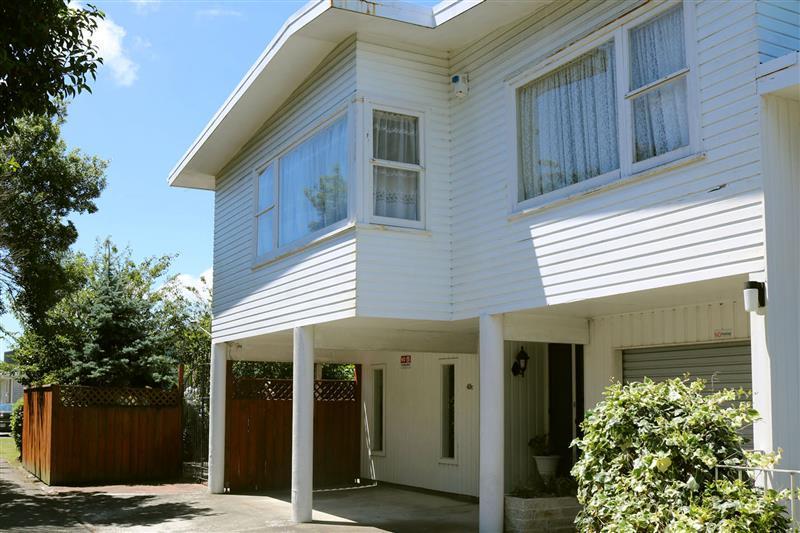 49C Laings Road, Hutt Central, Lower Hutt - Carousel 1