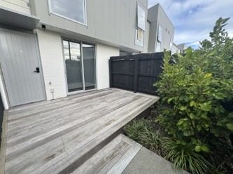 8/25 Tranent Road, Mangere, Auckland - Carousel 1