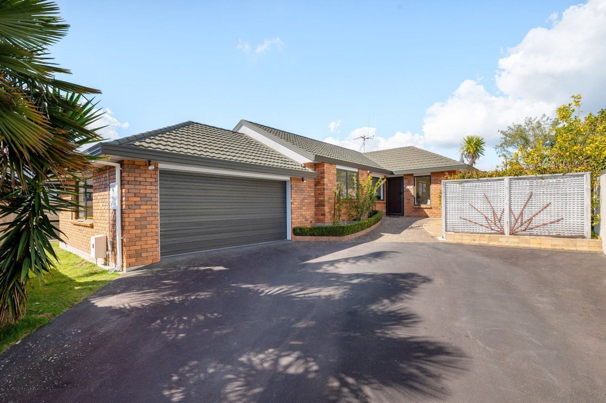 14A Alanbrooke Place, Beerescourt, Hamilton - Carousel 1