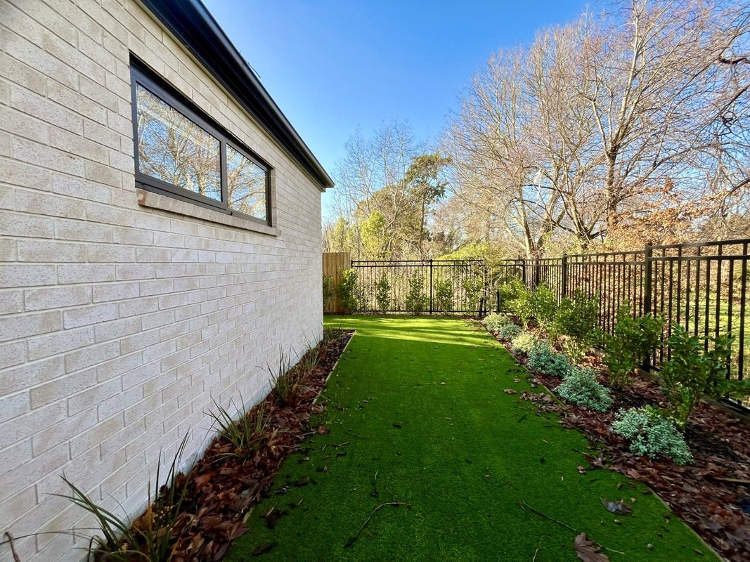 4/7 Matata Place, Dallington, Christchurch - Carousel 11