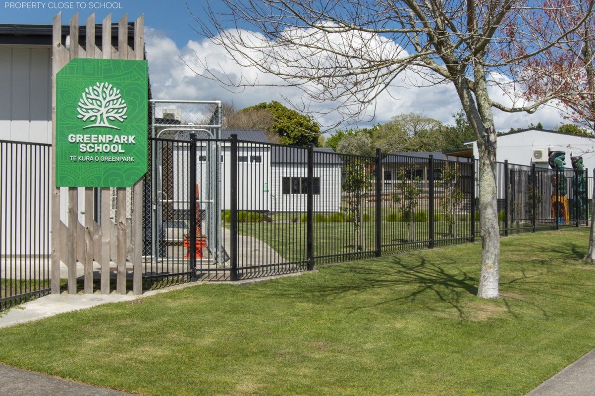 44 Sinclair Street, Greerton, Tauranga - Carousel 32