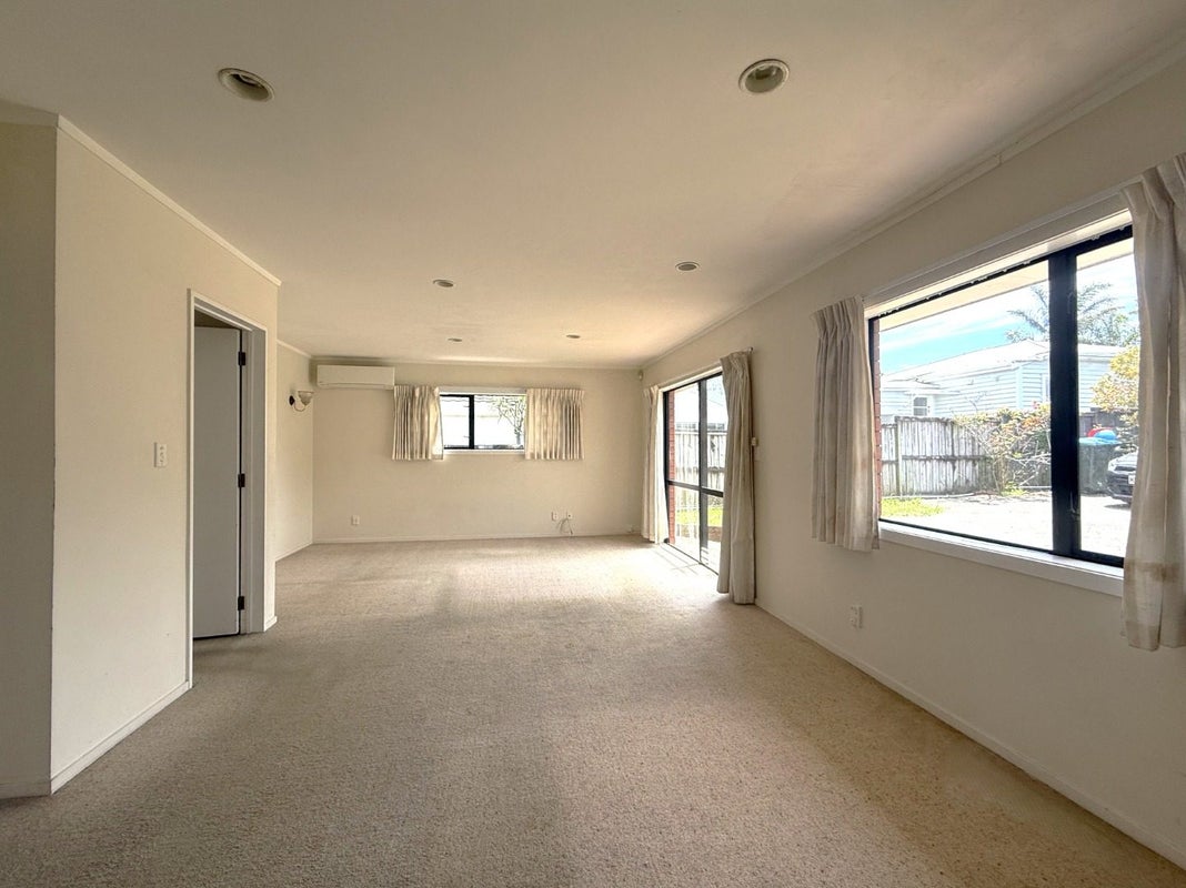 305B Mount Albert Road, Wesley, Auckland - Carousel 2
