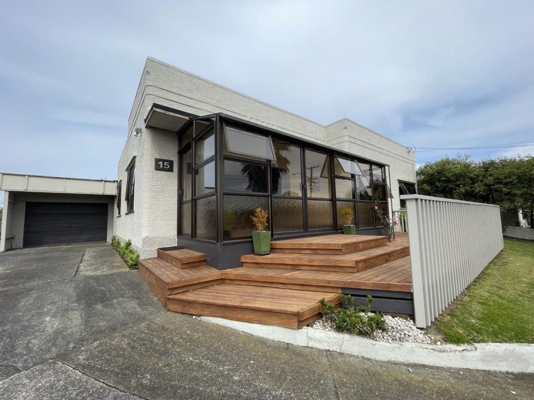15 Fitzherbert Avenue, Springvale, Whanganui - Carousel 1