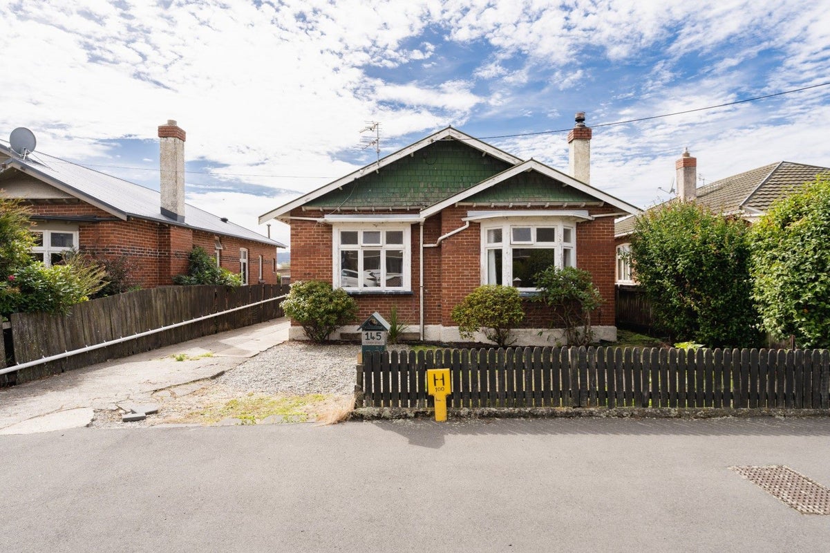 145 Fitzroy Street, Forbury, Dunedin - Carousel 19