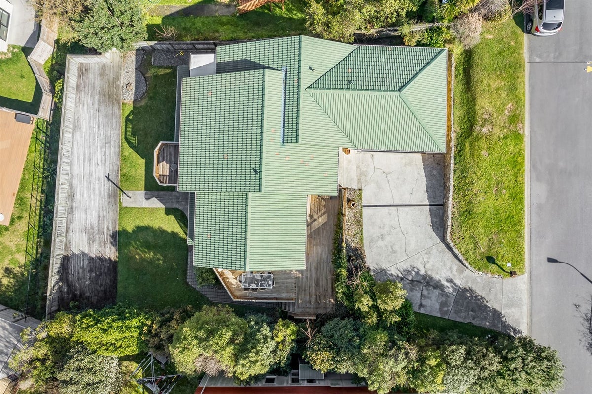 7 Ration Lane, Whitby, Porirua - Carousel 33