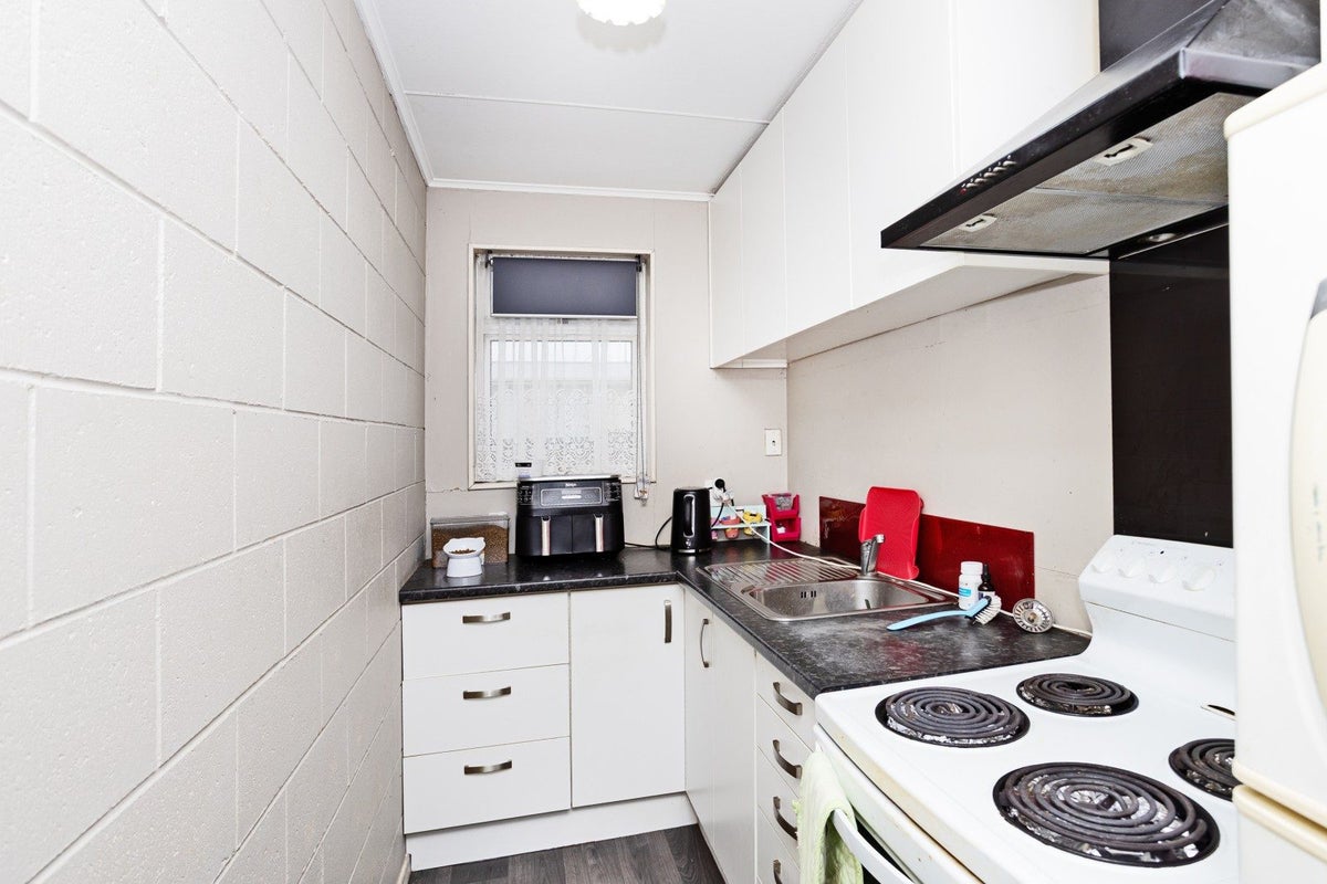 4/254 Tweed Street, Appleby, Invercargill, Southland - Carousel 2