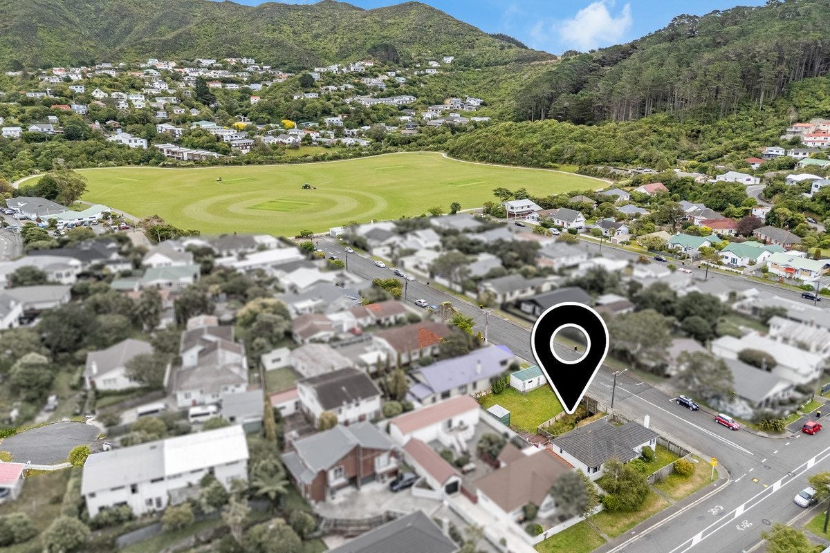 7 Marshall Street, Karori, Wellington - Carousel 1