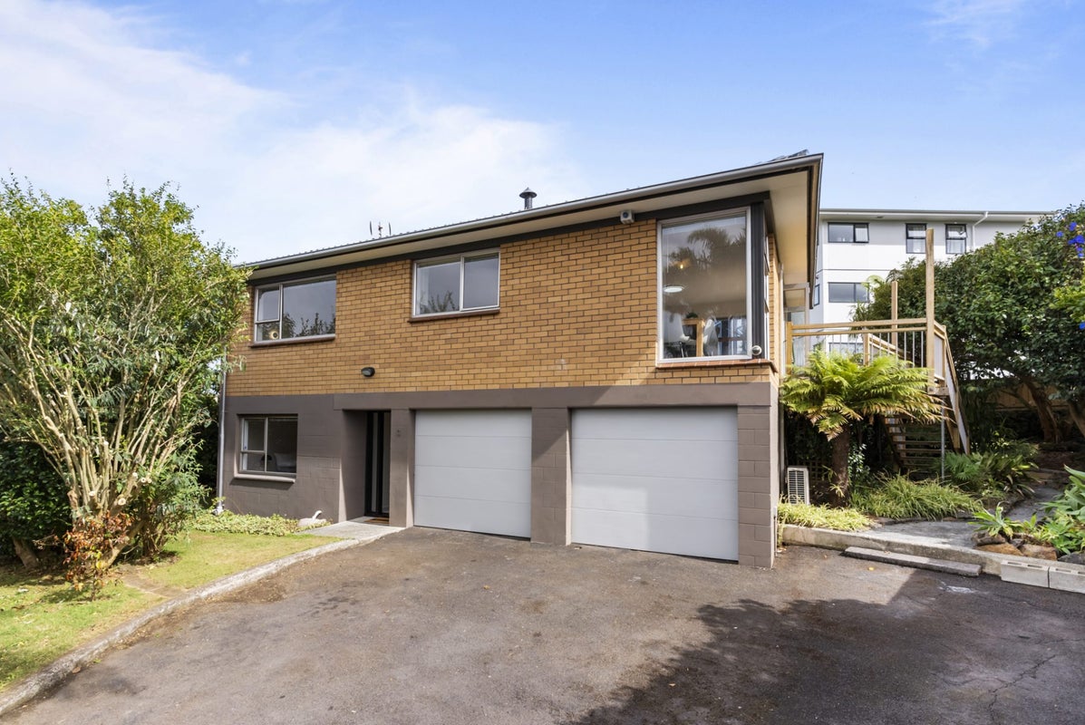 3/83 Owairaka Avenue, Owairaka, Auckland - Carousel 1