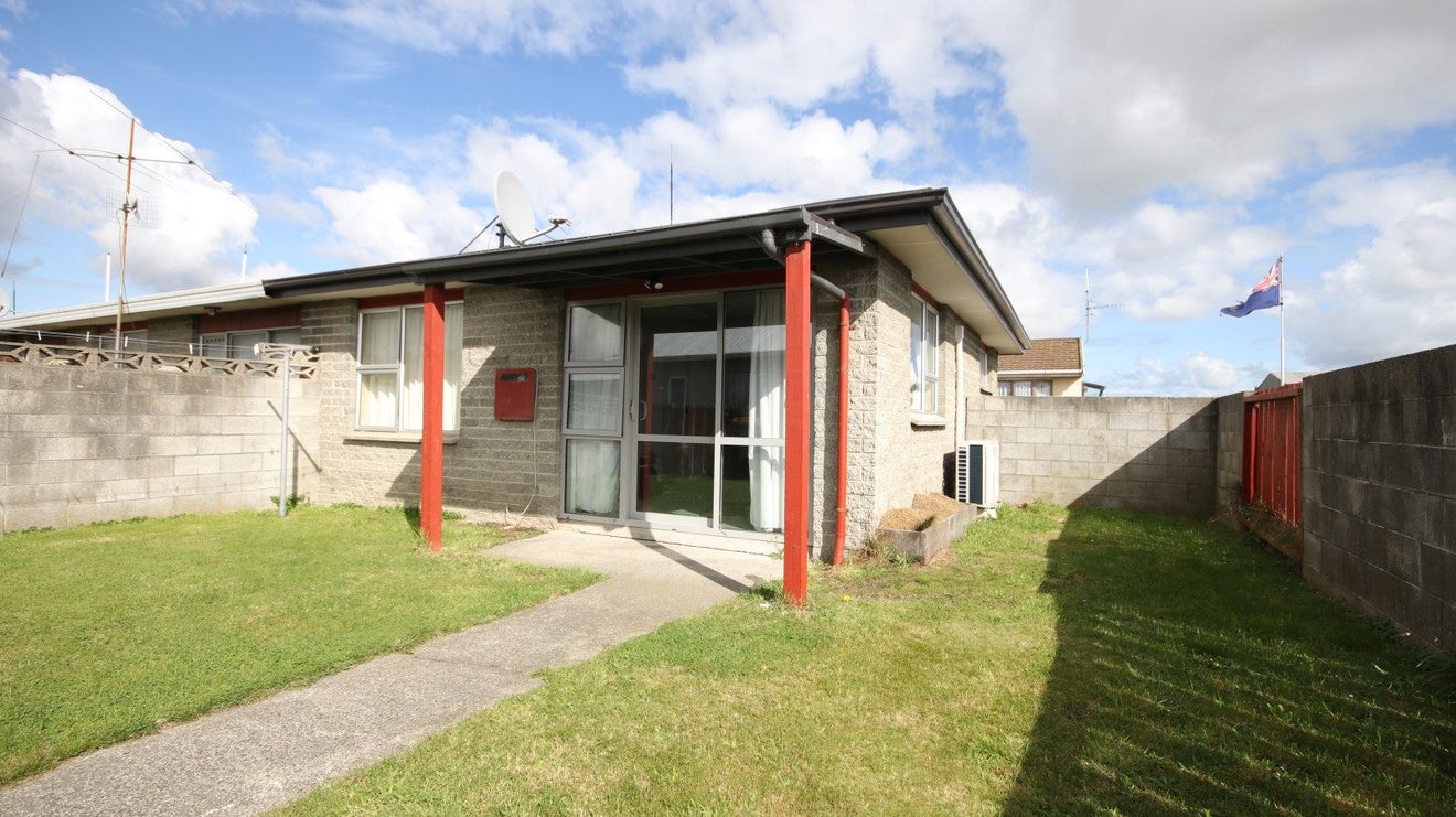 1/49 Bowmont Street, Appleby, Invercargill - Carousel 1