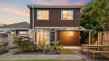 8/35 Ganges Road, Khandallah, Wellington - Carousel 1