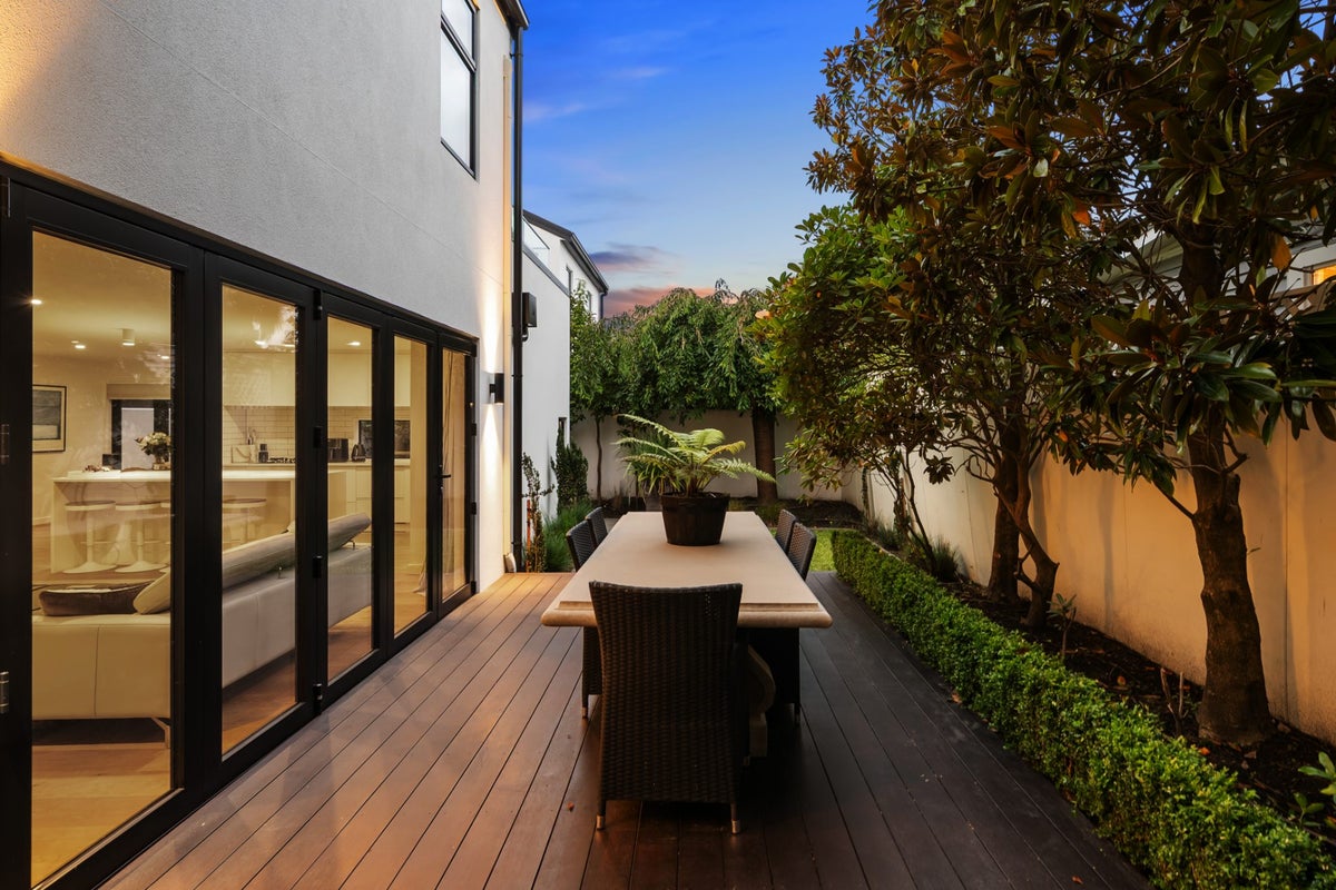 65B Rugby Street, Merivale, Christchurch - Carousel 2