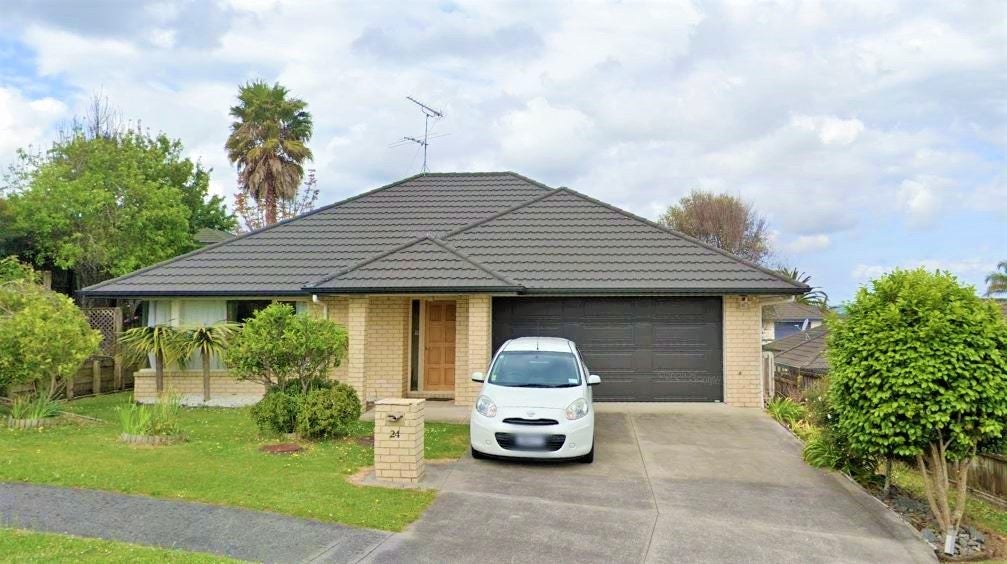24 Stewart Gibson Place, Manurewa, Auckland - Carousel 1