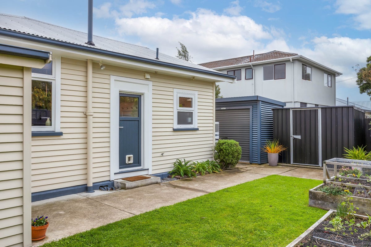 16 Rosebery Street, Spreydon, Christchurch - Carousel 20