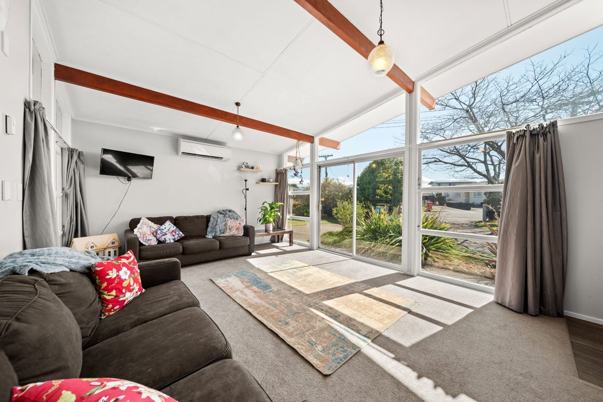 24 Freyberg Street, Solway, Masterton - Carousel 2