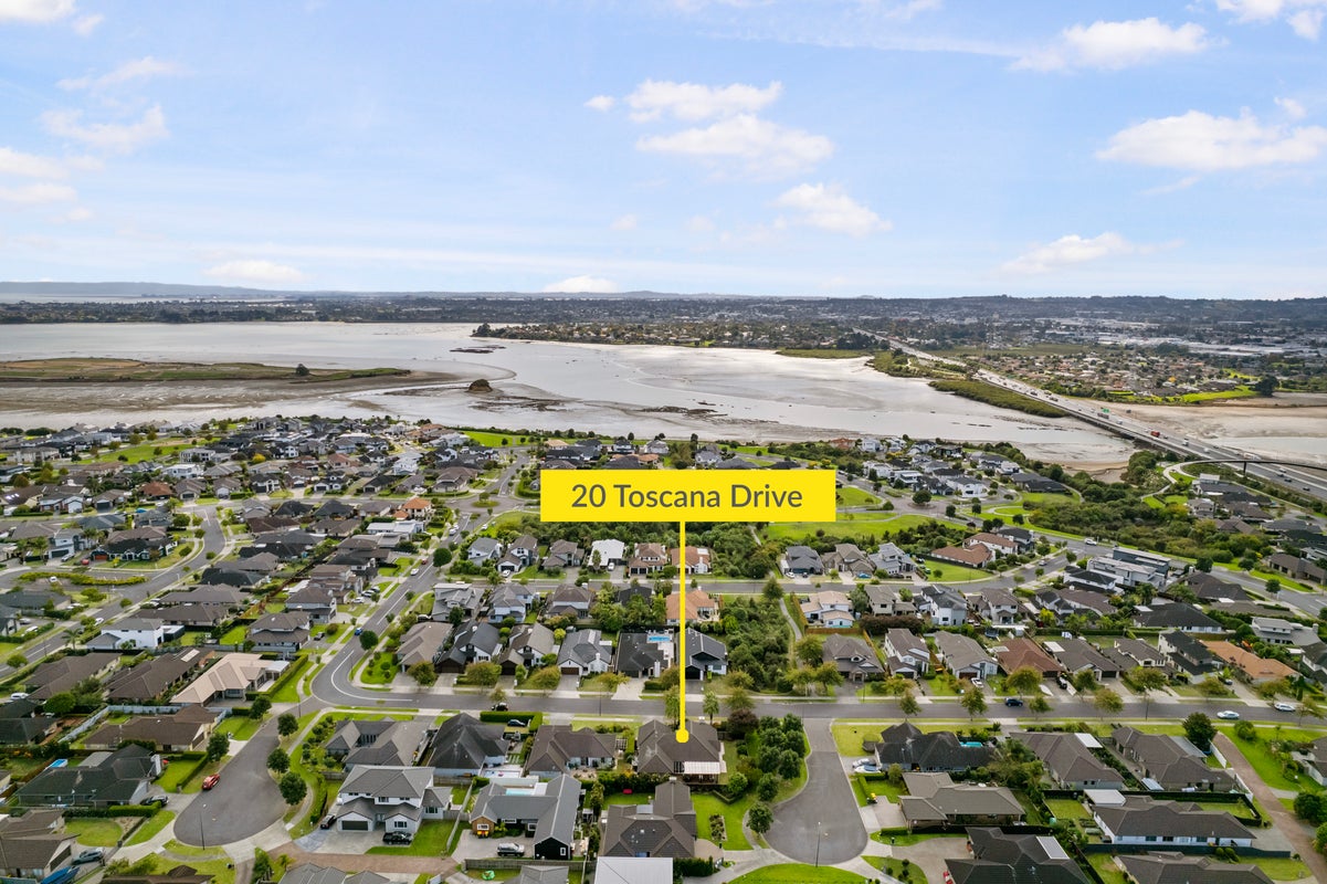 20 Toscana Drive, Karaka, Papakura - Carousel 25