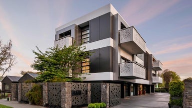 4/30 Peterborough Street, Christchurch Central, Christchurch - Carousel 1