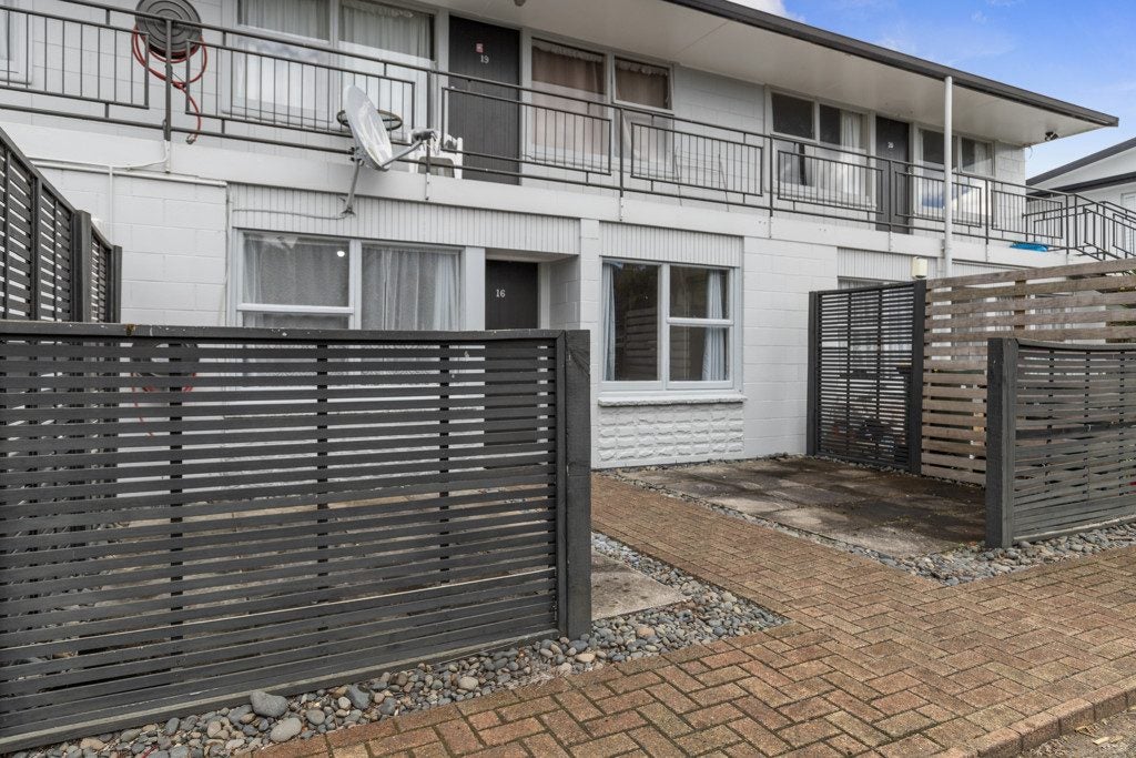 16/36 Abbotsford ST, Whitiora, Hamilton - Carousel 2