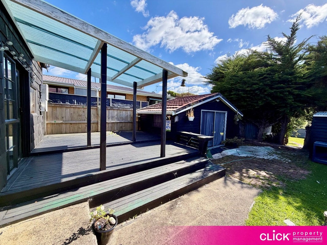 7 Pearse Street, Brighton, Dunedin - Carousel 2
