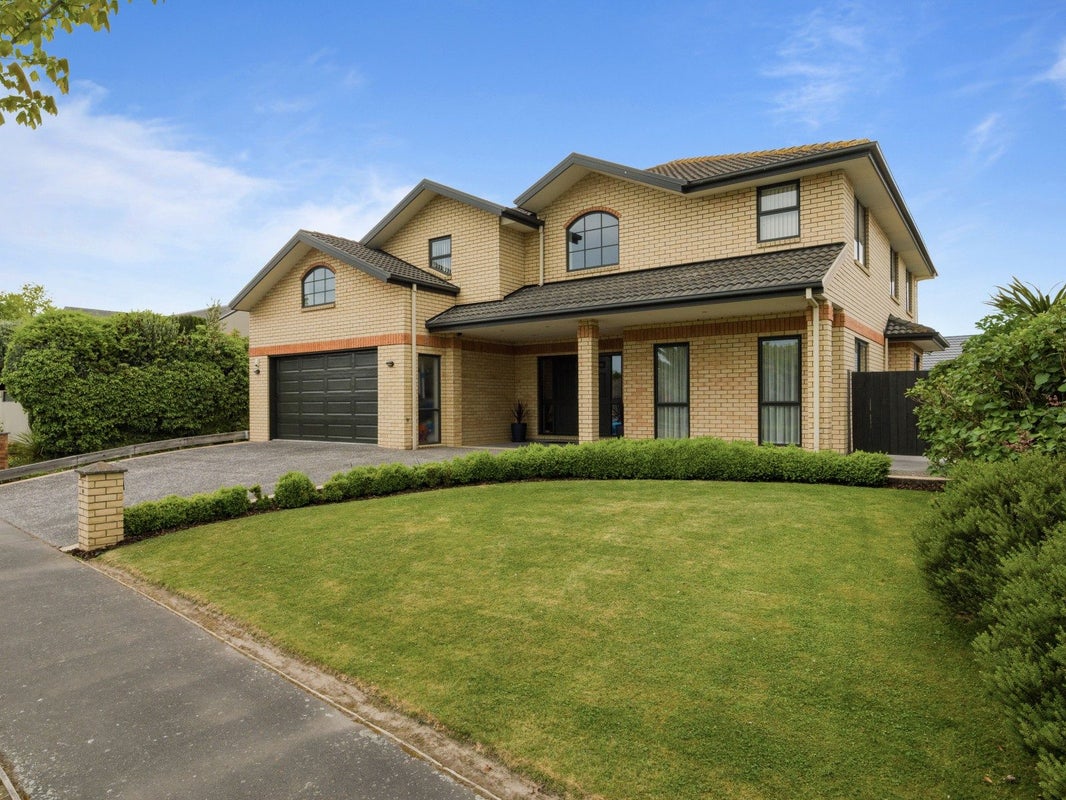 24 Becmead Drive, Harewood, Christchurch - Carousel 2