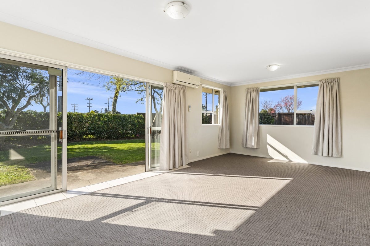 2 Brookfield Terrace, Brookfield, Tauranga - Carousel 15