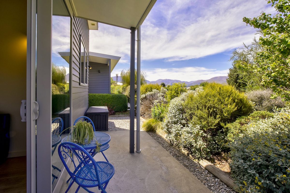 13 Hope Avenue, Lake Hayes, Queenstown - Carousel 1