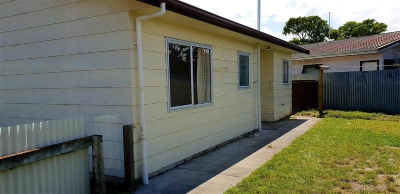 1/3 Tarbet Place, Flaxmere, Hastings - Carousel 2