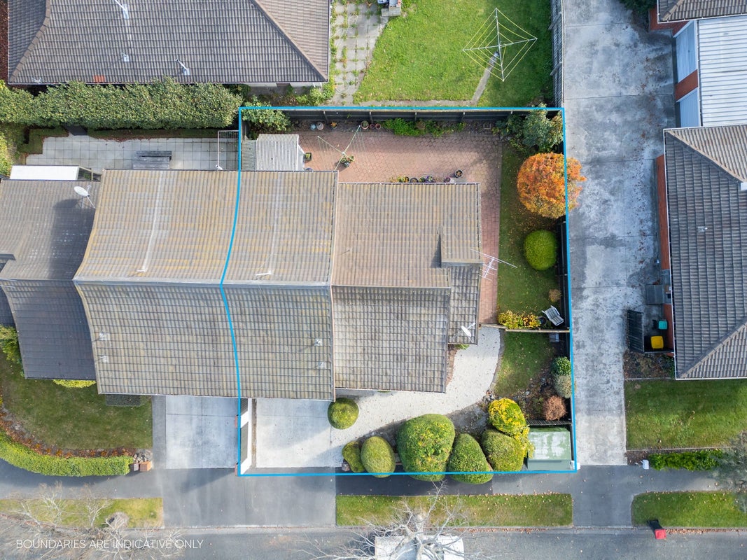 2/1 Karnak Crescent, Russley, Christchurch - Carousel 28