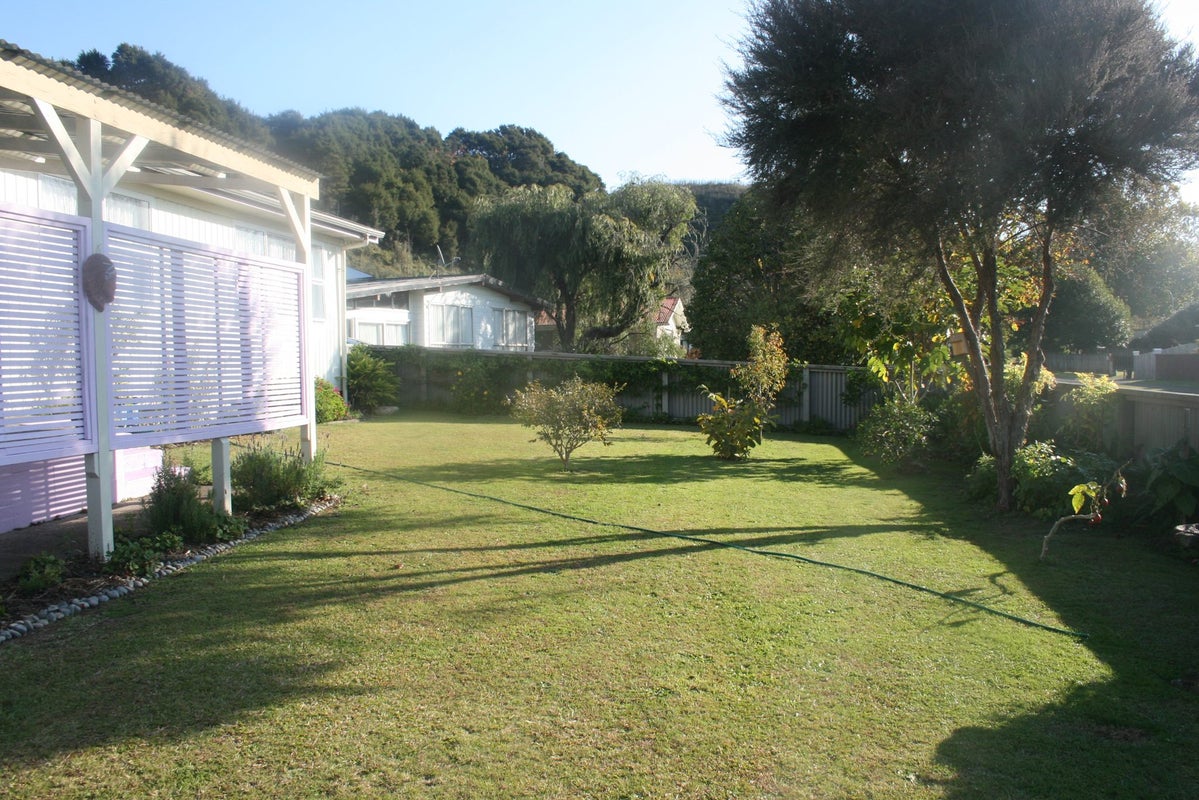 18 Ballantrae, Kawerau, Kawerau - Carousel 18