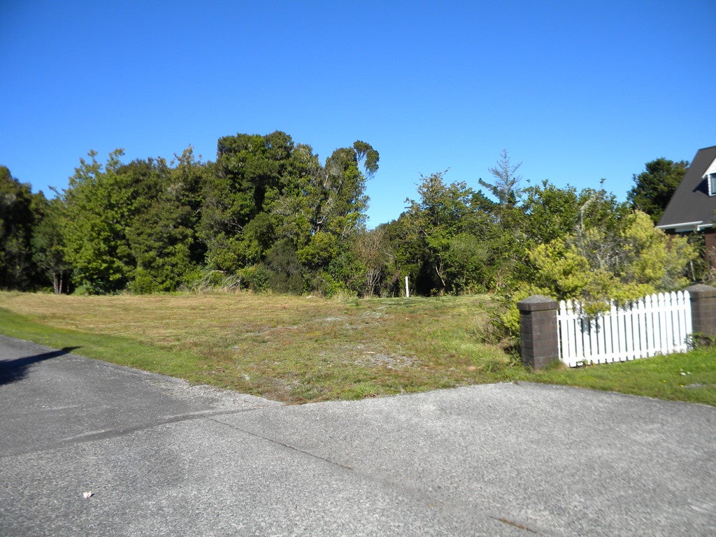 35 Alpine View, Hokitika, Hokitika - Carousel 2