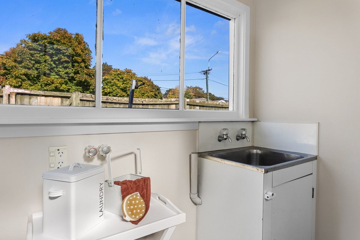 2 Browning Street, Sydenham, Christchurch - Carousel 11