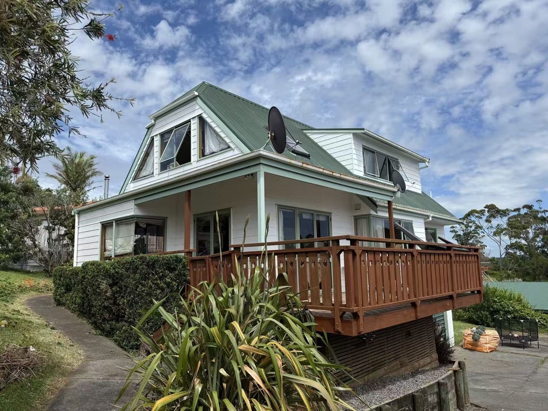 36 Kestrel Heights, Arkles Bay, Whangaparāoa - Carousel 1