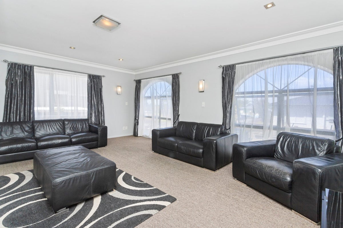 114A Archibald Road, Kelston, Auckland - Carousel 2