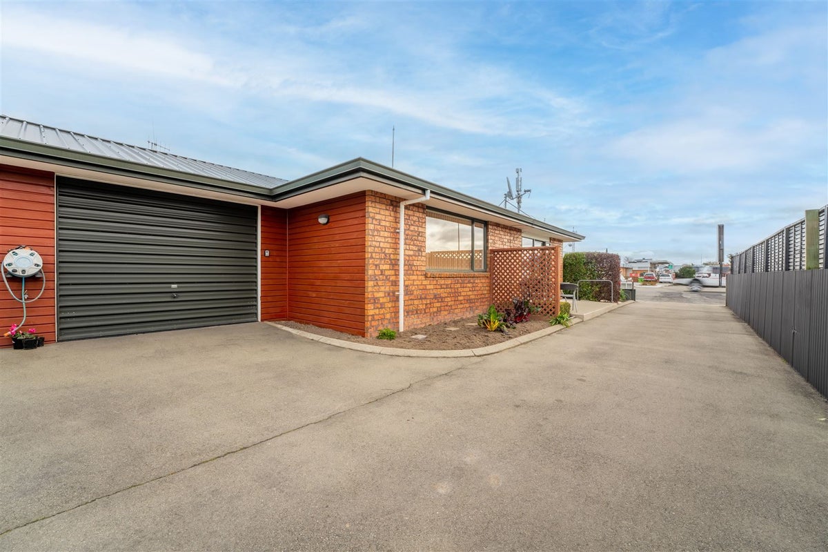 2/109 Le Cren Street, Seaview, Timaru - Carousel 2