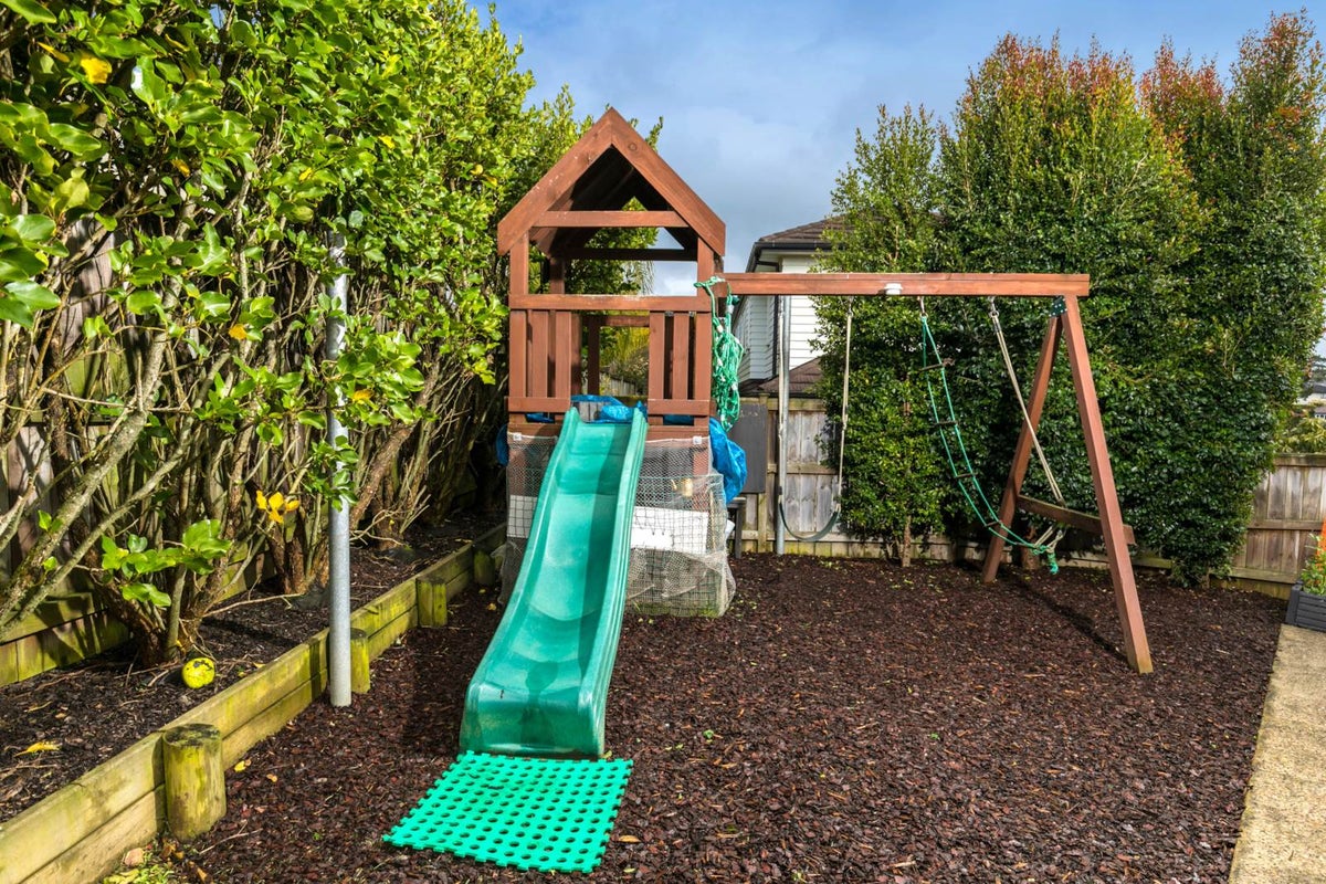 31 Pin Oak Drive, Schnapper Rock, Auckland - Carousel 3