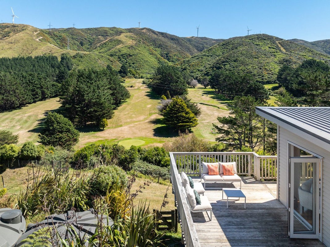 326 South Makara Road, Karori - Carousel 1