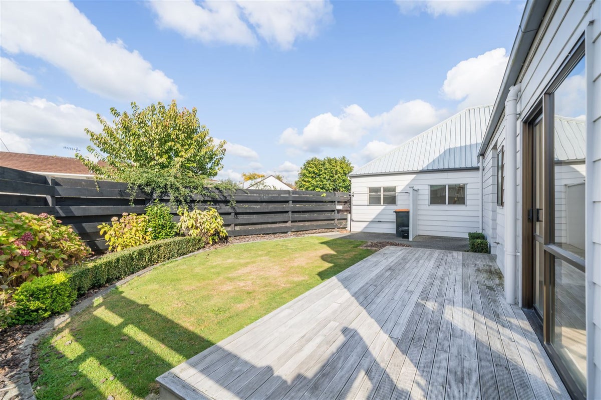 9 Bruce Place, Highbury, Palmerston North - Carousel 2