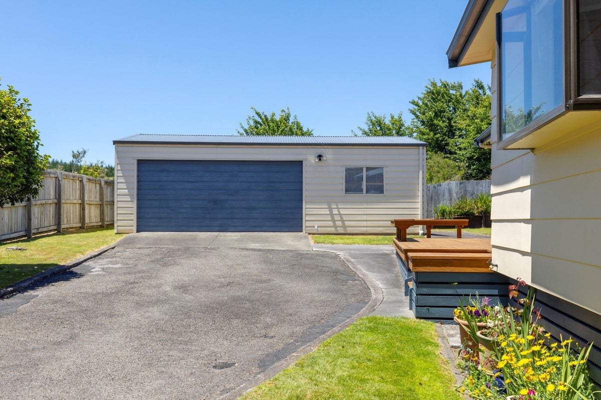 28 Epping Place, Richmond Heights, Taupo - Carousel 2